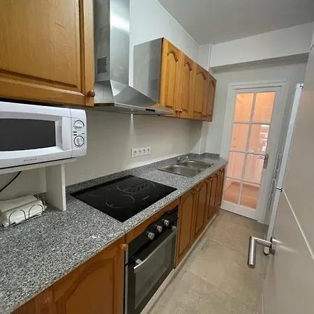 Apartamento Piso A 150 Mts De La Playa Con Espectacular Terraza Y Wifi