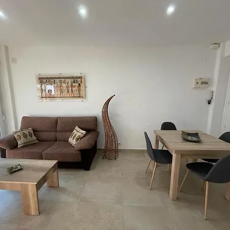 Apartamento Piso A 150 Mts De La Playa Con Espectacular Terraza Y Wifi *