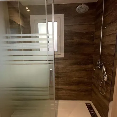Piso A 150 Mts De La Playa Con Espectacular Terraza Y Wifi 아파트 또사데마르
